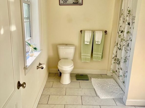 2 Universal St A, Framingham MA 01702