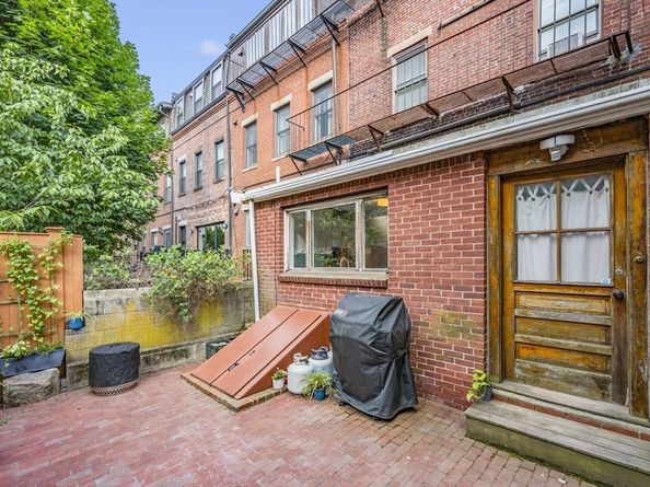 379 Shawmut Ave, Boston MA 02118