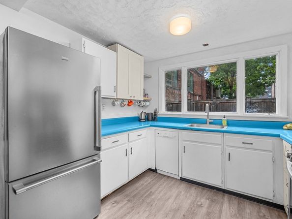 379 Shawmut Ave, Boston MA 02118