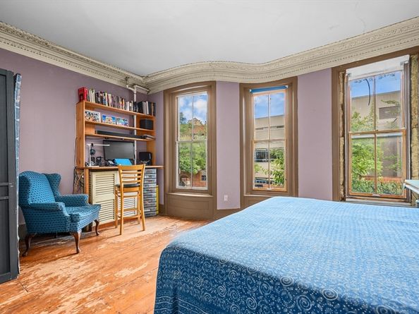379 Shawmut Ave, Boston MA 02118