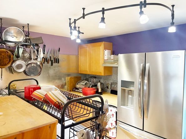 88 Colby Dr, Halifax MA 02338