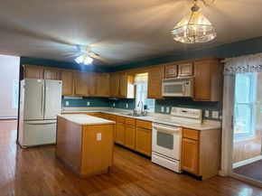 88 Colby Dr, Halifax MA 02338
