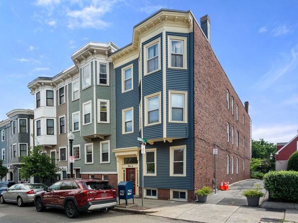 314A Bunker Hill St 1, Boston MA 02129
