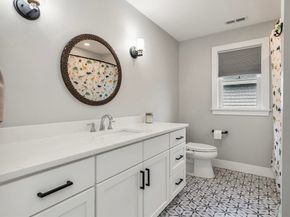 29 Grove St B, Hudson MA 01749