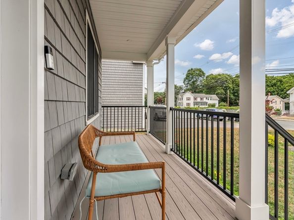29 Grove St B, Hudson MA 01749