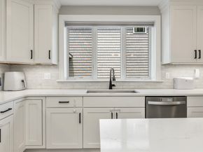 29 Grove St B, Hudson MA 01749