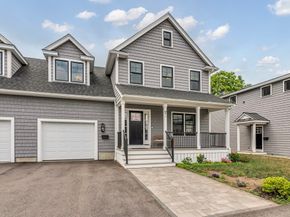 29 Grove St B, Hudson MA 01749