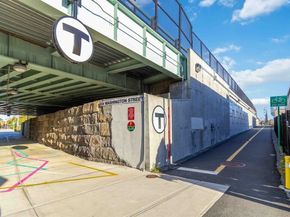 20 Alston 20, Somerville MA 02143