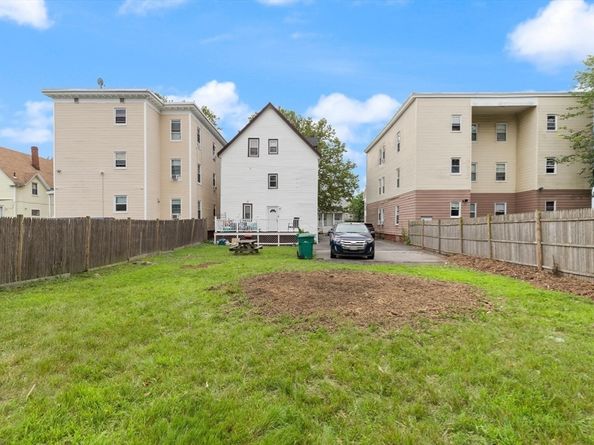 15 Morris St, Lynn MA 01905