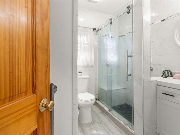 70 Highland St, Revere MA 02151