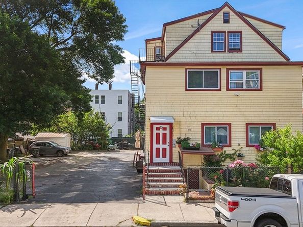 70 Highland St, Revere MA 02151
