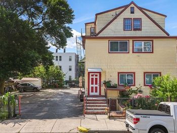 70 Highland St
