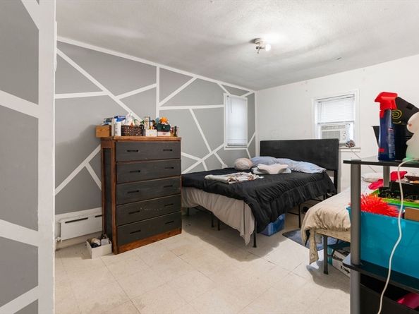70 Highland St, Revere MA 02151