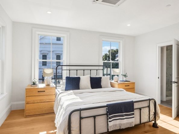42 Federal St B, Newburyport MA 01950