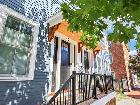 42 Federal St B, Newburyport MA 01950