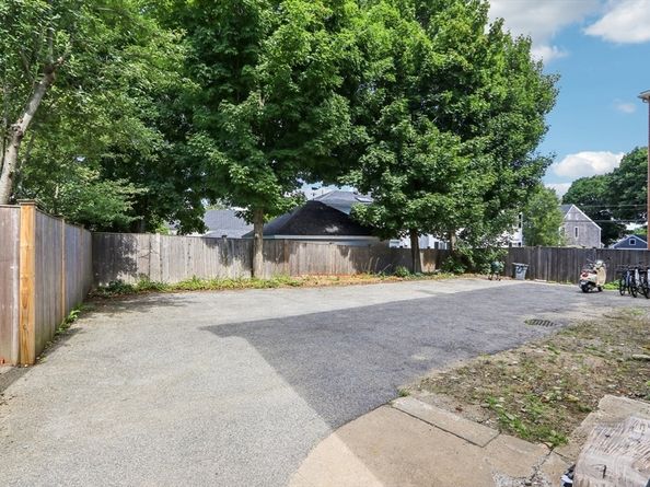 42 Federal St B, Newburyport MA 01950