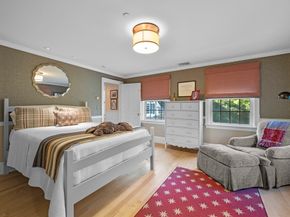 19 Mill Pond, Marblehead MA 01945