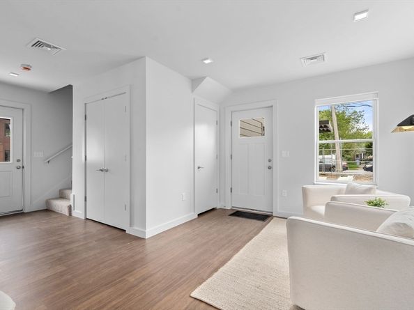 3B Wilson St 3B, Natick MA 01760