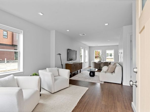 3B Wilson St 3B, Natick MA 01760
