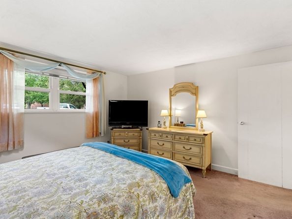 1105 Lexington Street 92, Waltham MA 02452