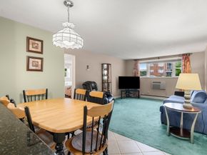 1105 Lexington Street 92, Waltham MA 02452