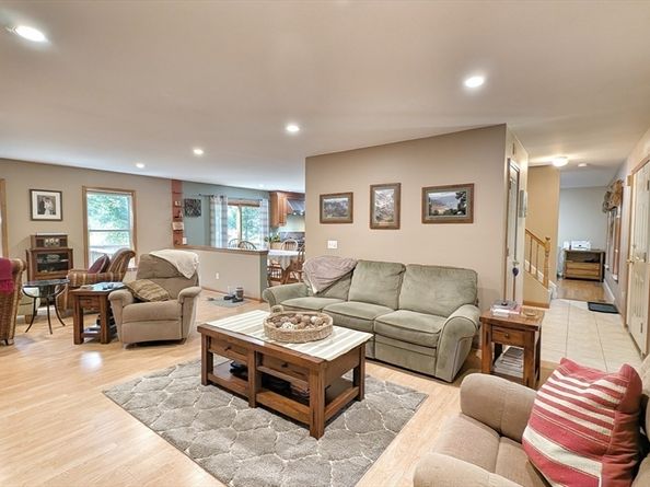 62 Cabral Drive, Middleton MA 01949