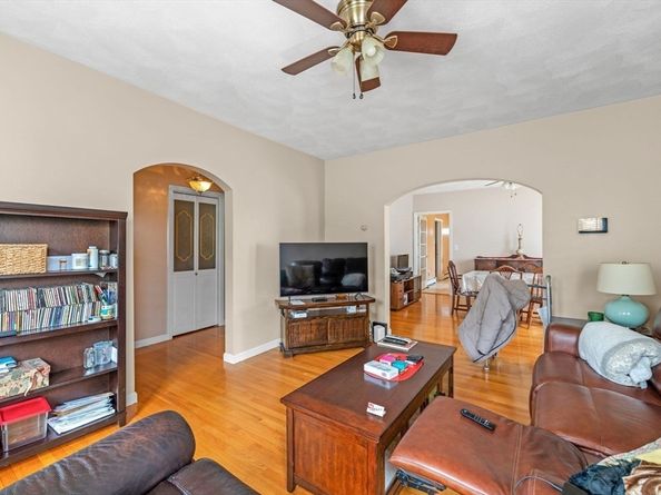 49 Heath 1, Somerville MA 02145