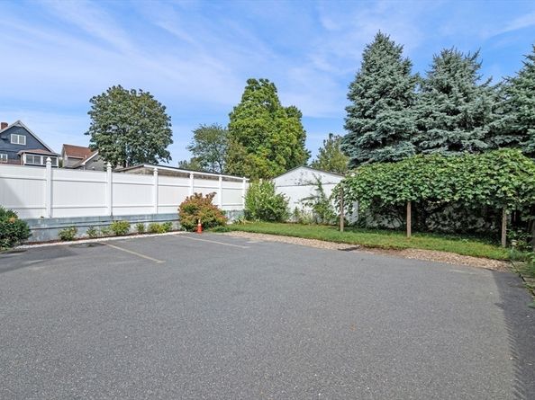 49 Heath 1, Somerville MA 02145
