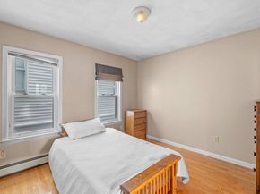 49 Heath 1, Somerville MA 02145