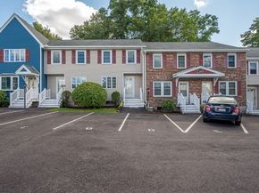 51 Fox Meadow Rd C, Leominster MA 01453