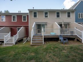 51 Fox Meadow Rd C, Leominster MA 01453