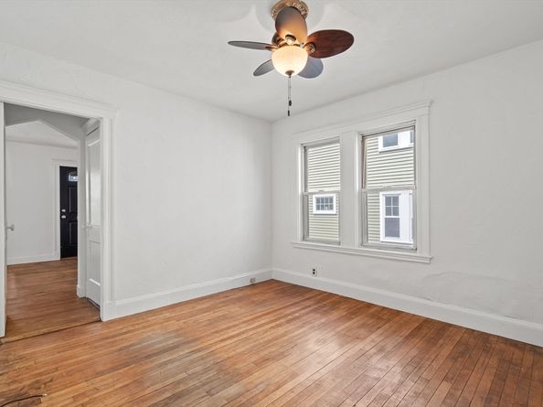 9 Woods Avenue 9, Somerville MA 02144