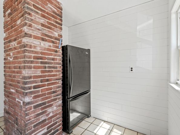 9 Woods Avenue 9, Somerville MA 02144
