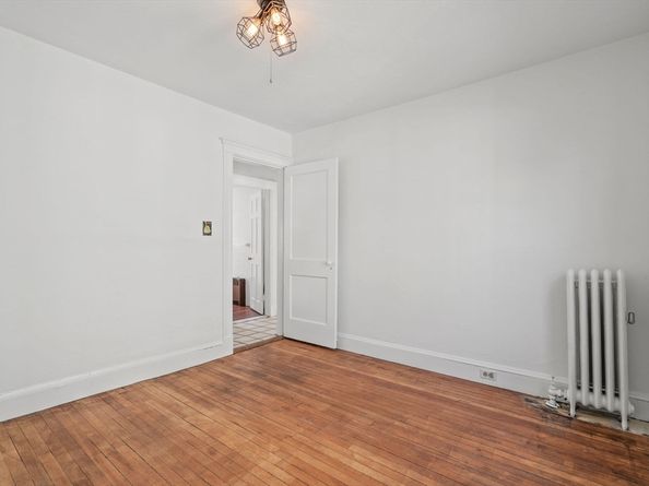 9 Woods Avenue 9, Somerville MA 02144