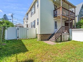 9 Woods Avenue 9, Somerville MA 02144