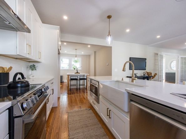 106 Adin Street, Hopedale MA 01747