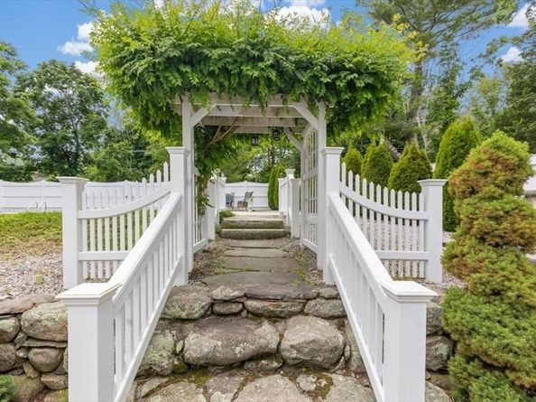 685 Highland St., Marshfield MA 02050