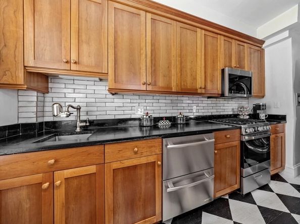 685 Highland St., Marshfield MA 02050
