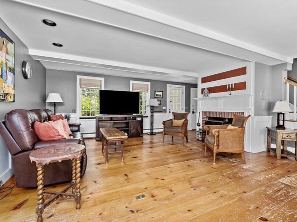 685 Highland St., Marshfield MA 02050