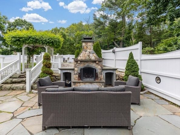 685 Highland St., Marshfield MA 02050