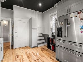 33 Middle St, Gloucester MA 01930