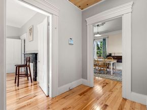 33 Middle St, Gloucester MA 01930