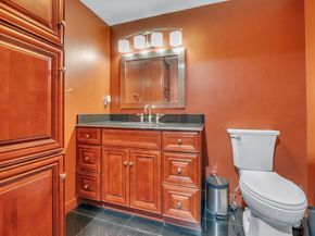 8 Brookside Rd, Middleton MA 01949