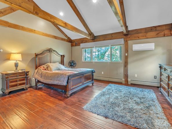 8 Brookside Rd, Middleton MA 01949