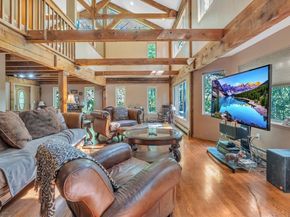 8 Brookside Rd, Middleton MA 01949