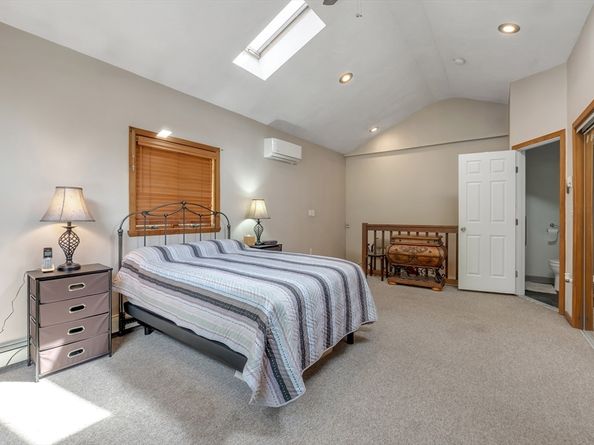 8 Brookside Rd, Middleton MA 01949