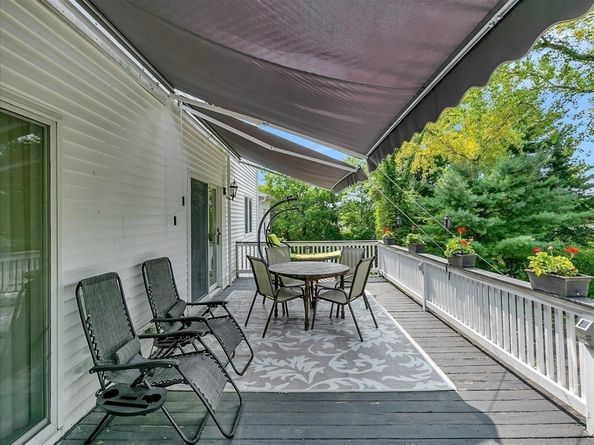 51 Walnut St, Saugus MA 01906