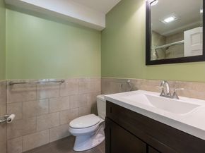 290 Central Ave, Milton MA 02186