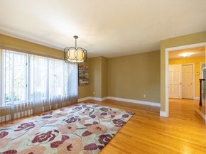 290 Central Ave, Milton MA 02186