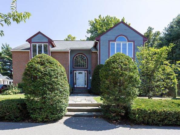 290 Central Ave, Milton MA 02186